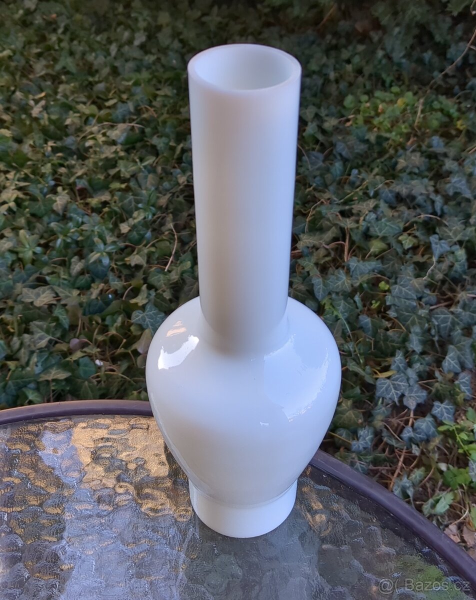 Kryt petrolejové lampy - mléčné sklo