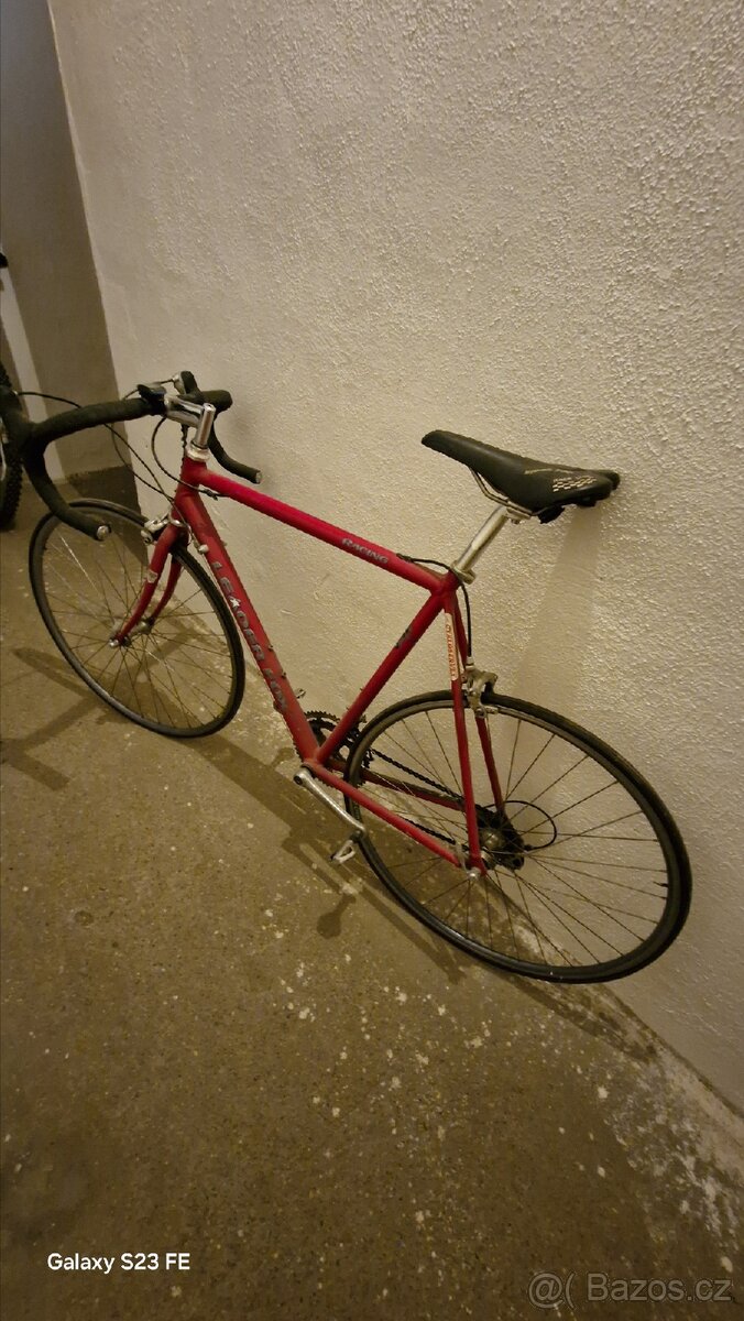 Silniční závodní kolo