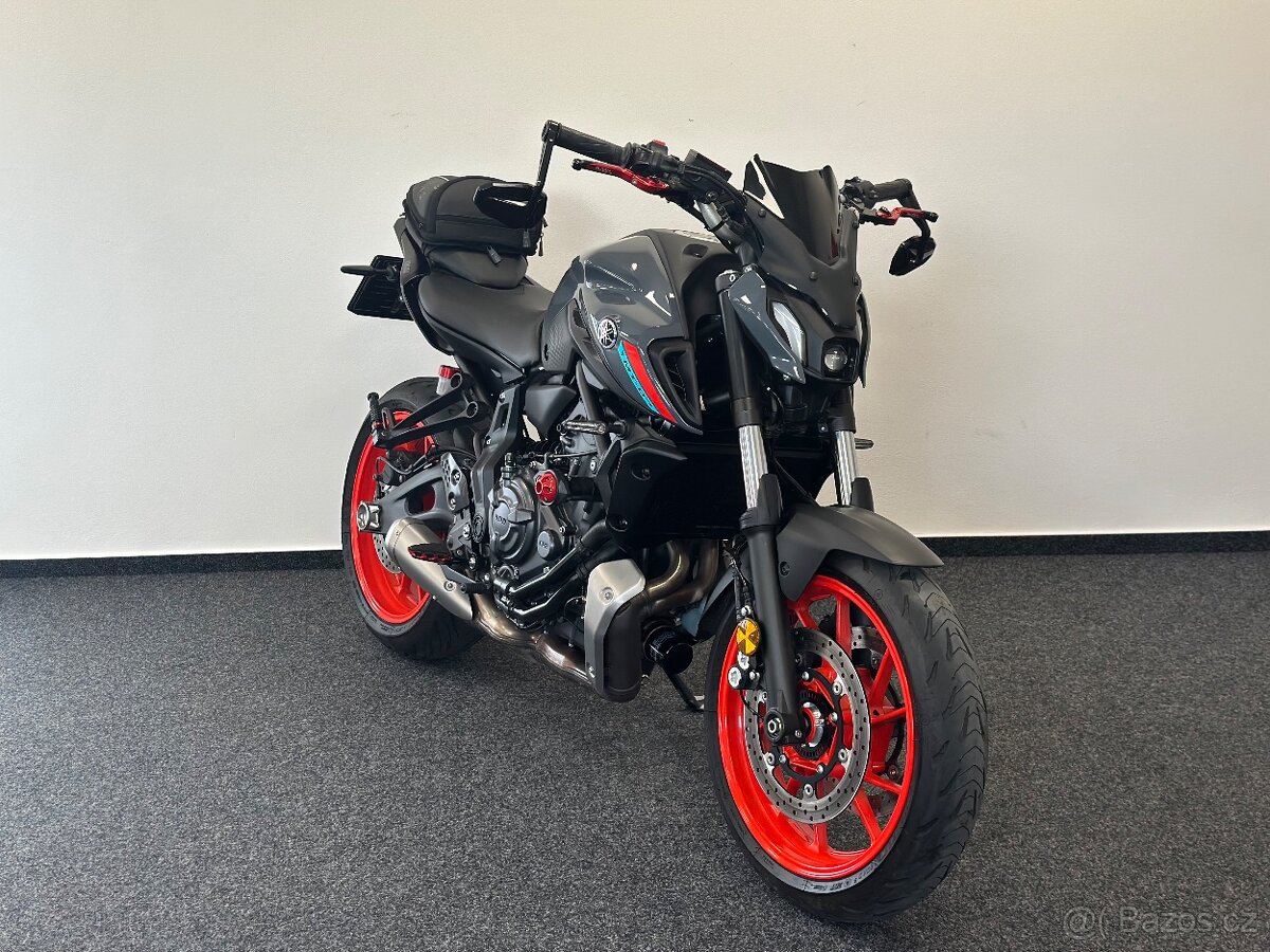 Yamaha MT-07
