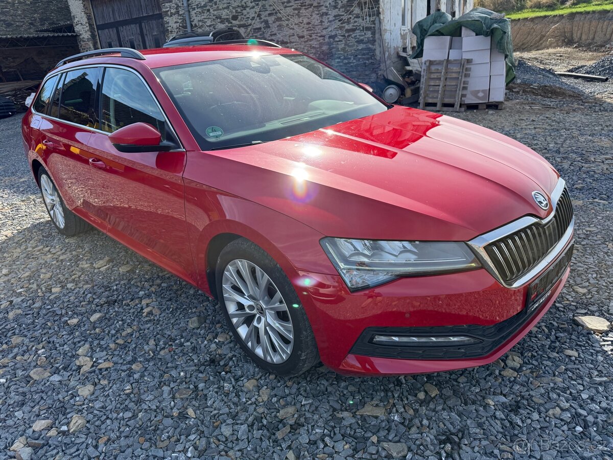 Škoda superb III 2.0TDI 110kw FULLLED VIRTUAL DSG ACC 2021