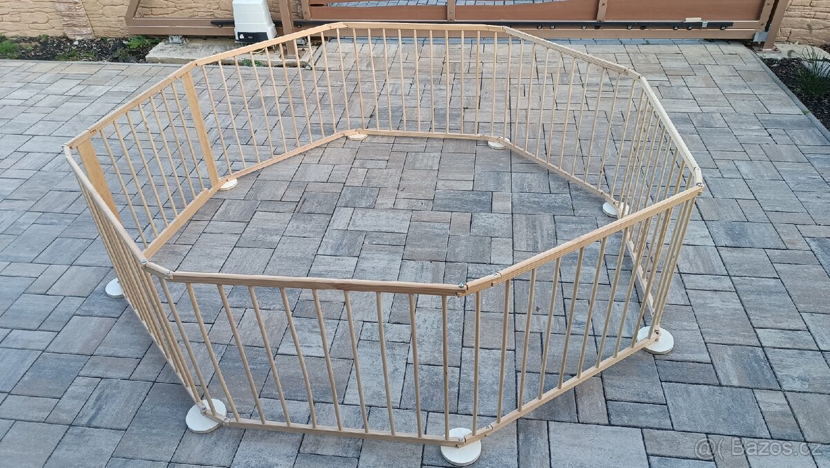 Dětská dřevěná ohrádka 8kusů