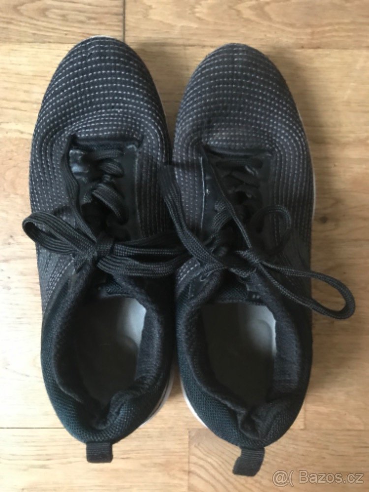 Kvalitní černá sportovní obuv Lotto, vel 36,5 (4)