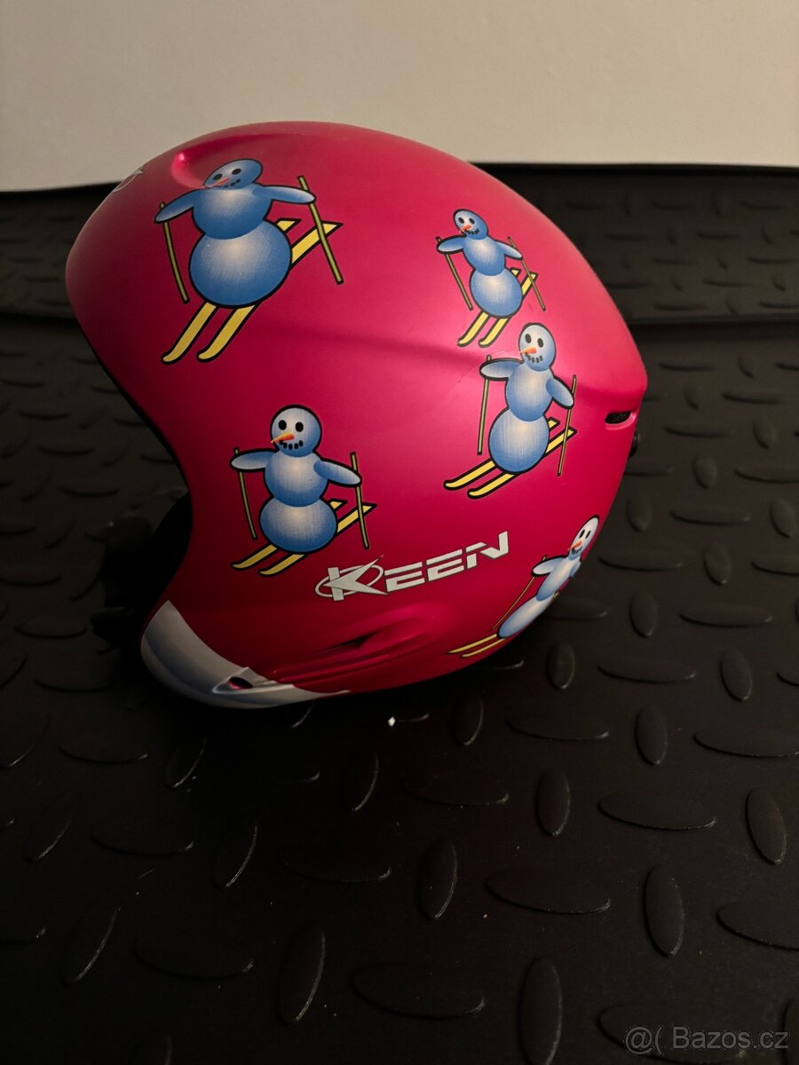 Dětská lyžařská helma