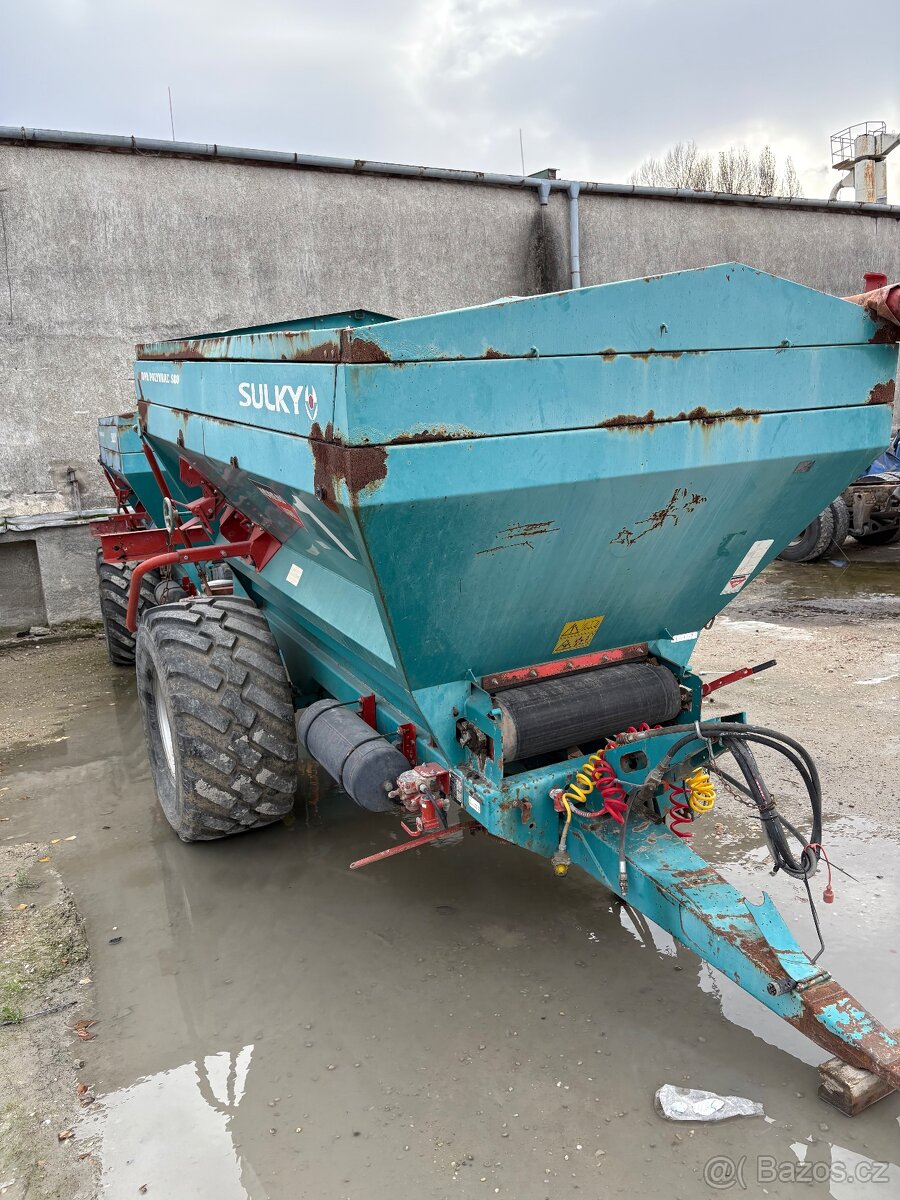 Prodam rozmetadlo umeleho hnojiva Sulky 8t