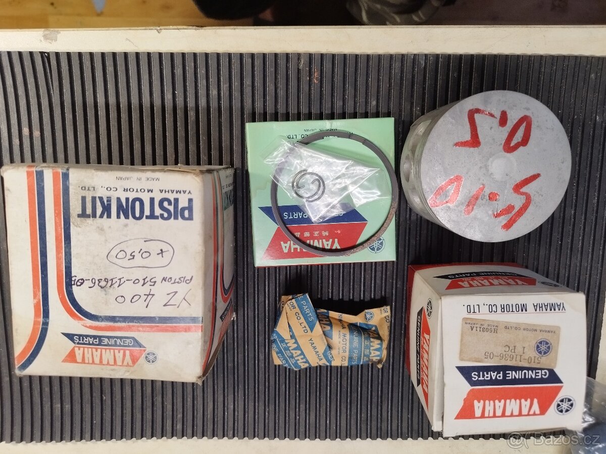 YAMAHA YZ 400,250 PÍSTY