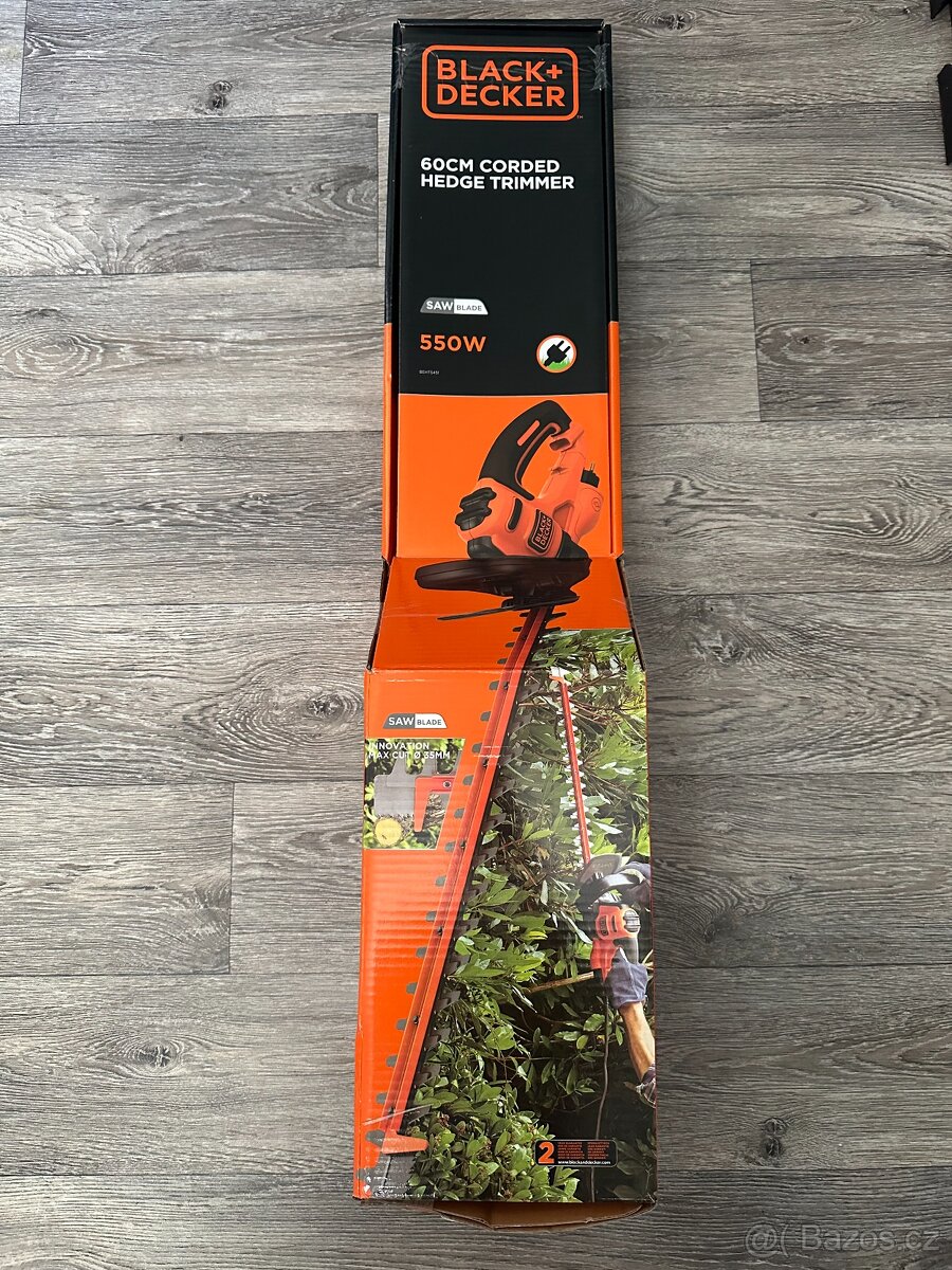 ELEKTRICKÉ NŮŽKY NA ŽIVÝ PLOT BLACK DECKER