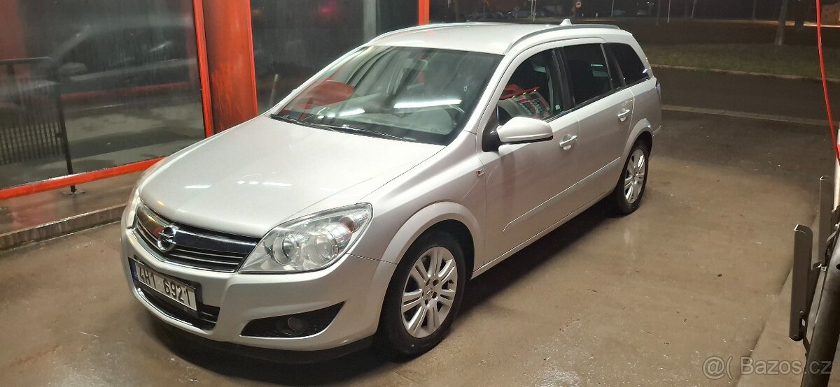 Opel Astra H 2.0 turbo 147 kW
