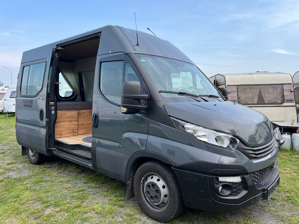 Cestovní obytná dodávka Iveco 2.3 L2H2, rok 2017