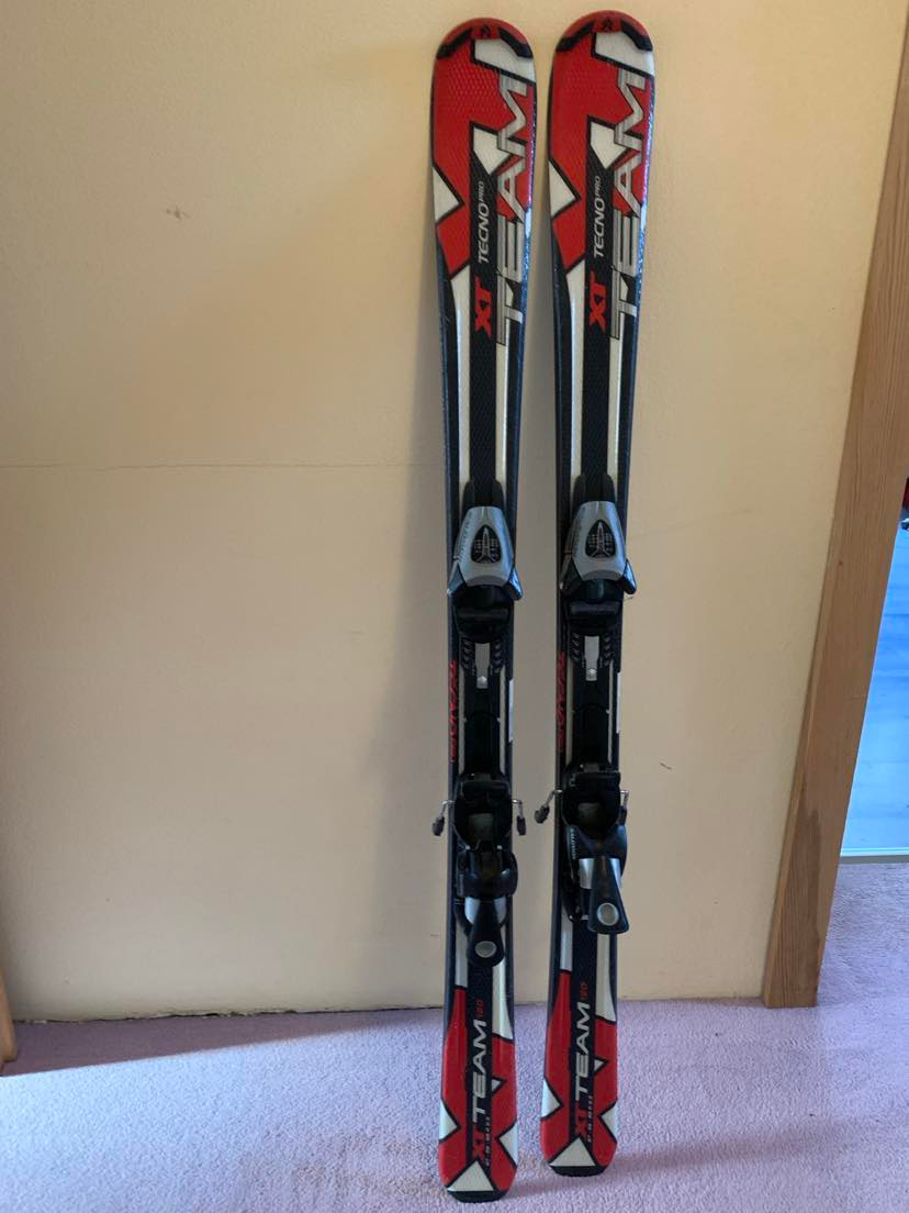 Dětské sjezdové lyže 120cm