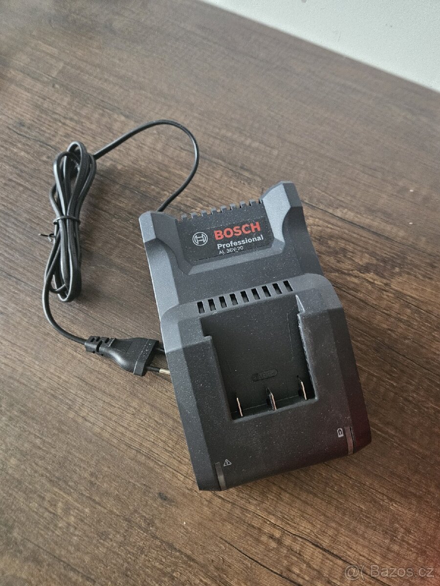 Bosch nabíječka