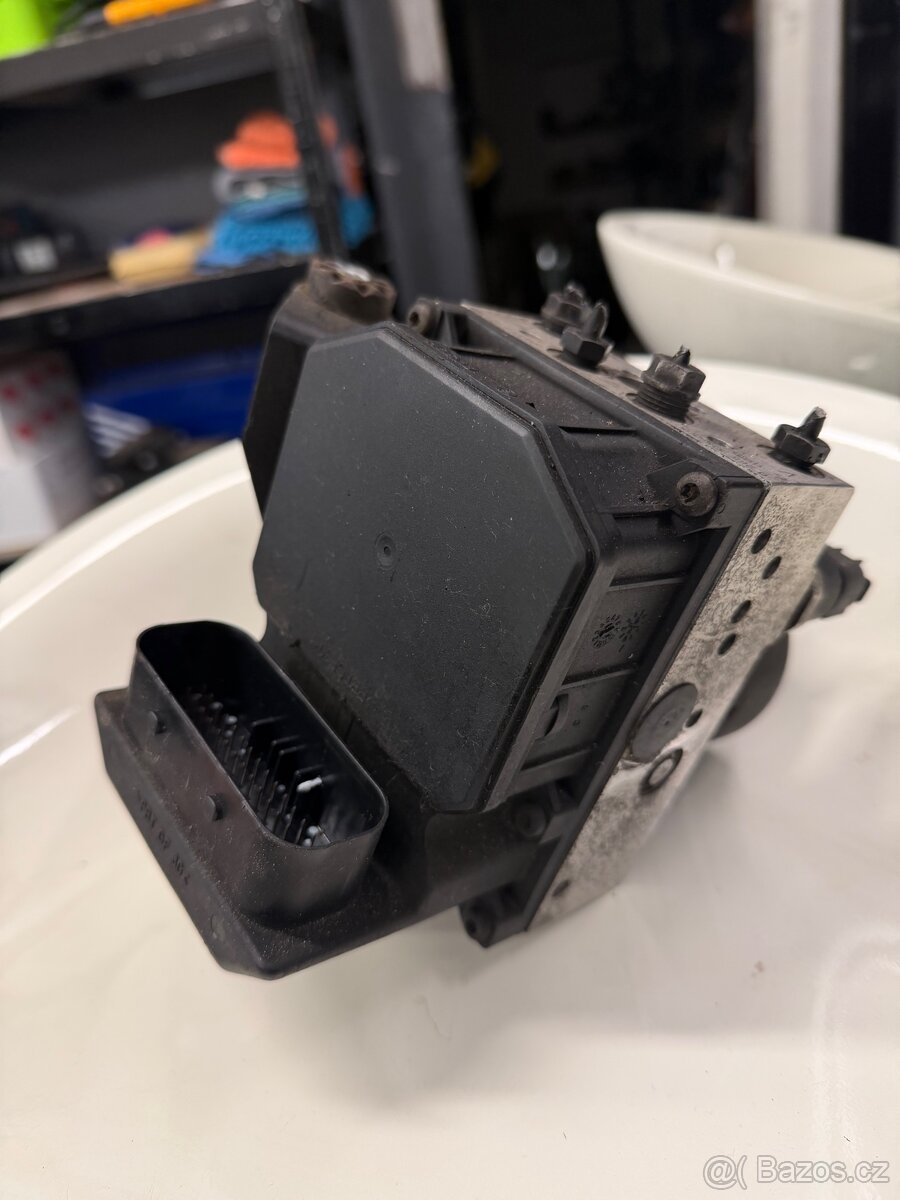 ABS kostka bmw e39 005