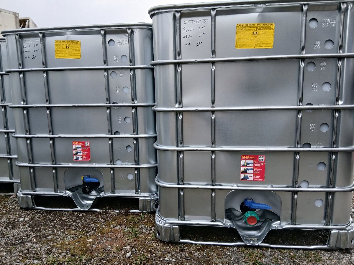 1000 L. IBC. SCHUTZ