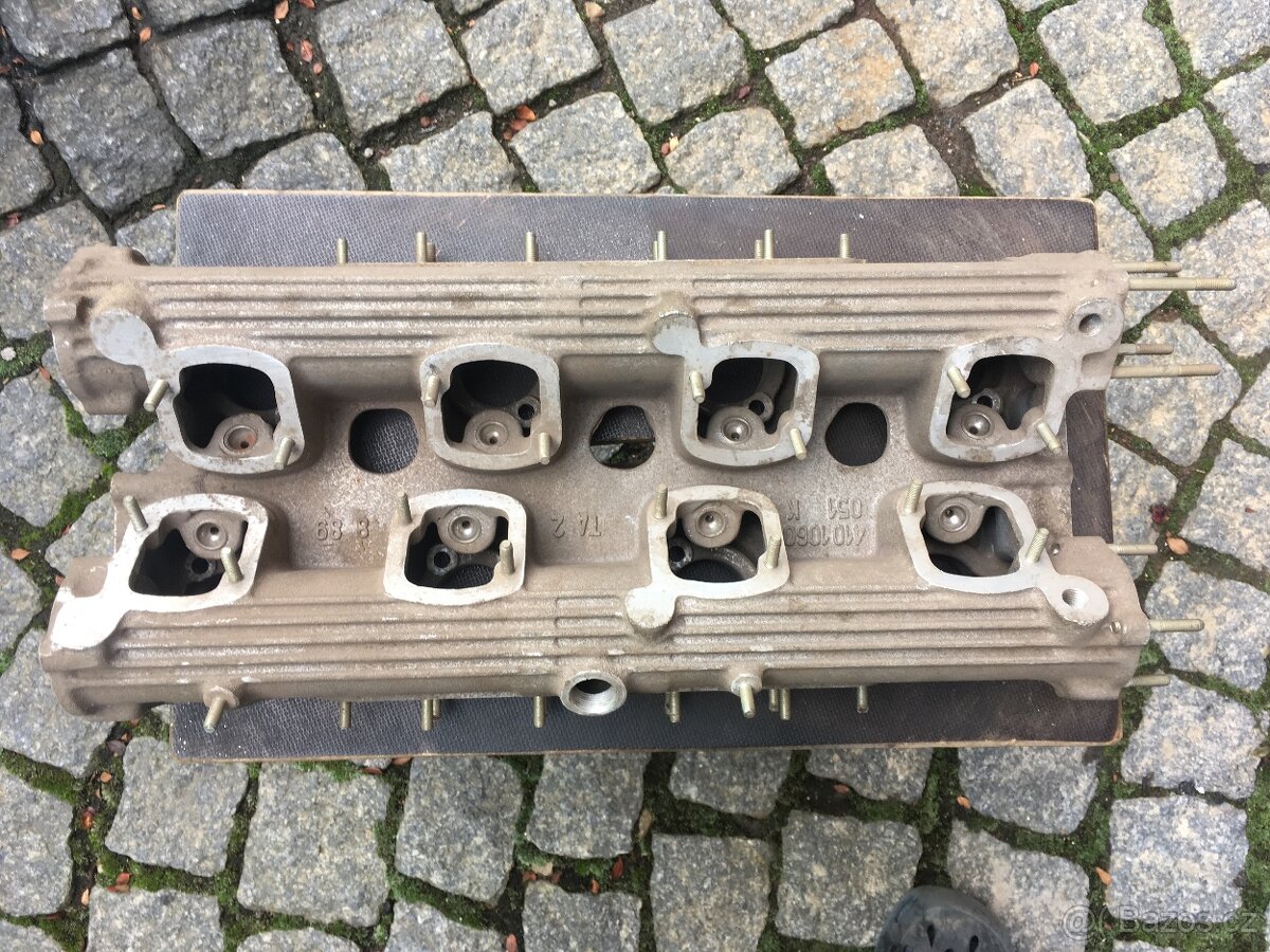 Tatra 613 vačková komora