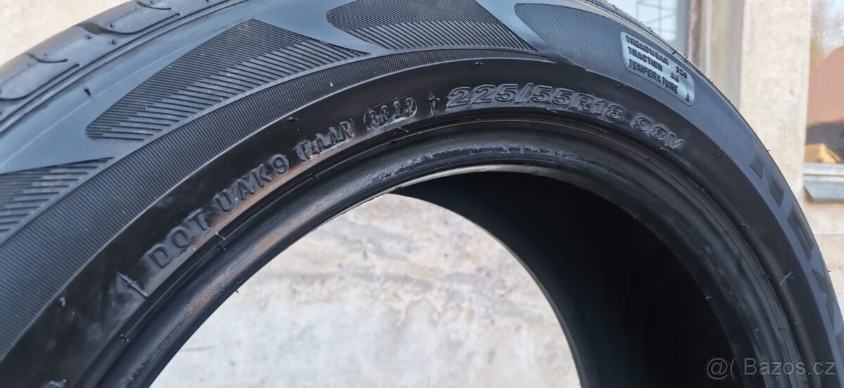 Letní pneu nexen 225/55/18