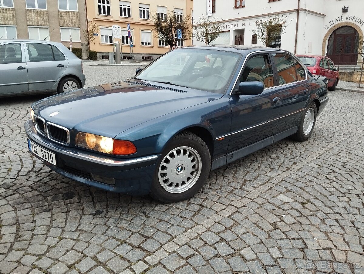 BMW e38 3.0 V8, manuál