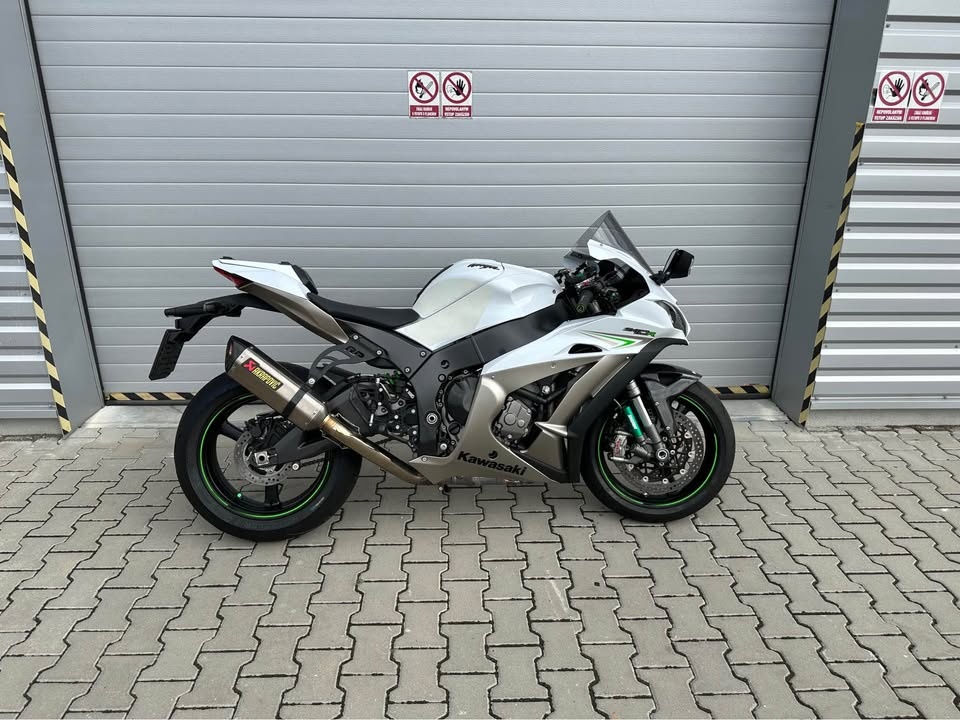kawasaki zx10r