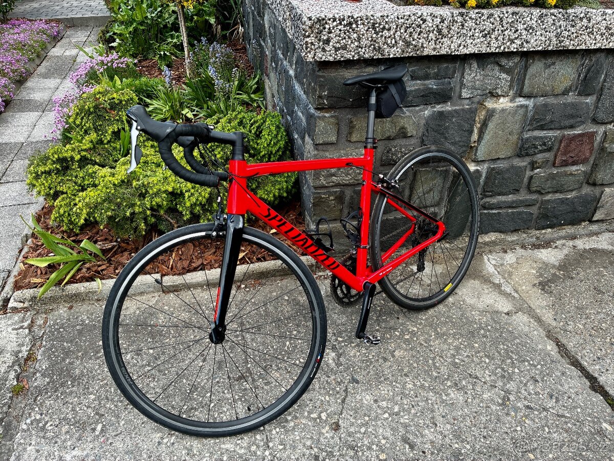Silniční kolo Specialized Allez