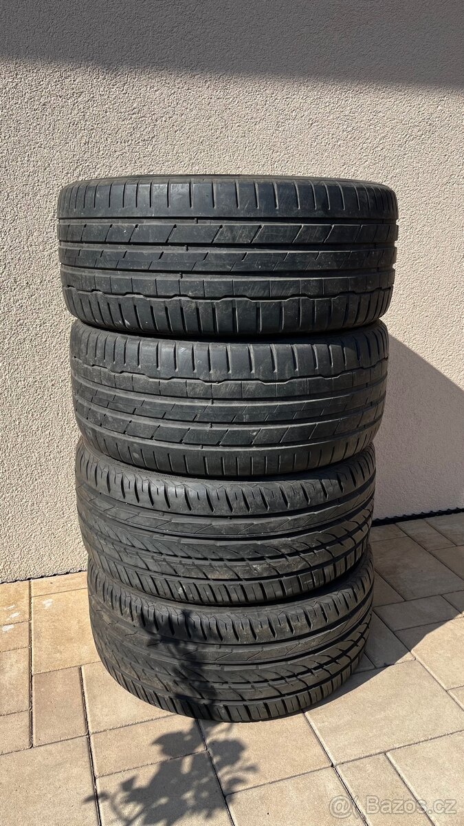 Prodam 4x Pneu značek HANKOK A MATADOR 235/40 R18 Letni