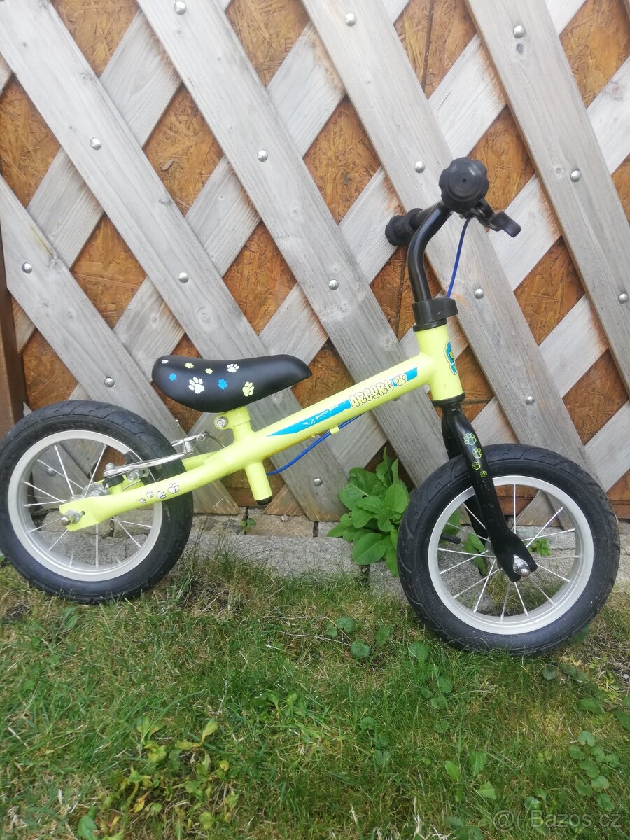 Krásné odrazedlo s brzdou