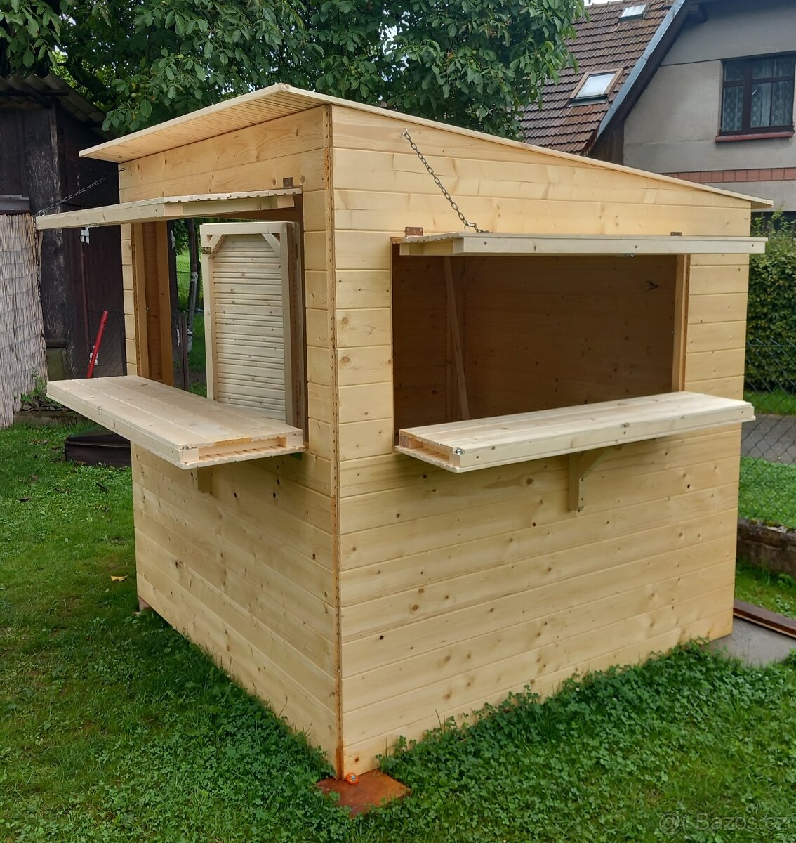 PRODEJNÍ STÁNEK BEZ PODLAHY