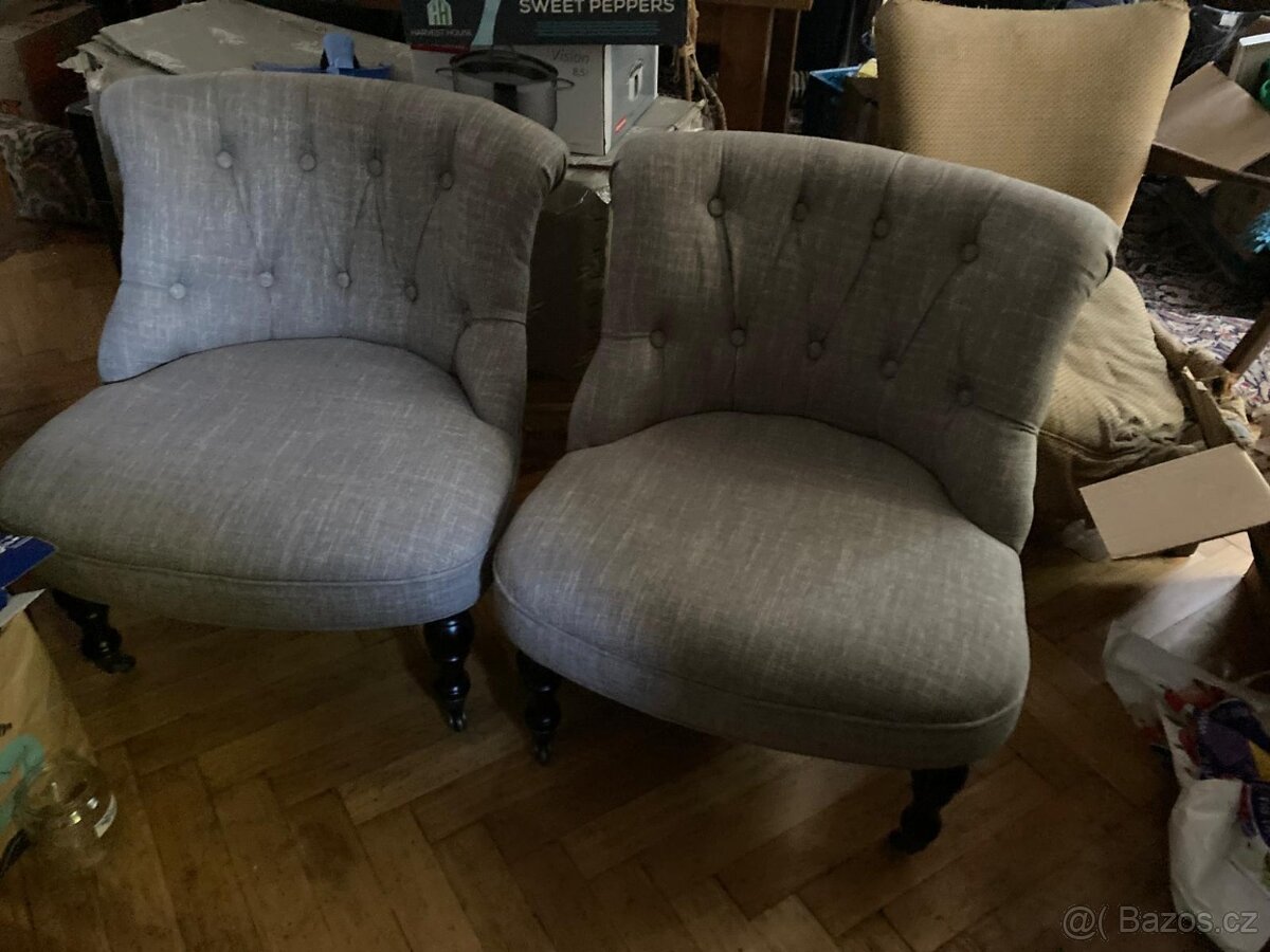 Set dvou designových křesel