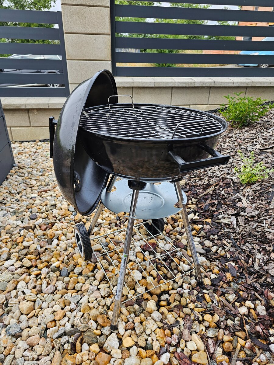 Zahradní gril Fieldmann FZG 1009
