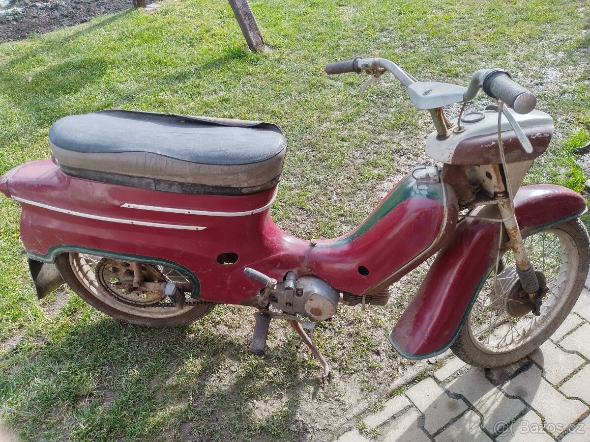 JAWA pionýr