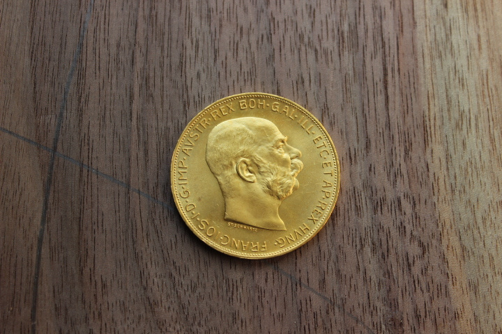 100 korún,investiční zlato 1915