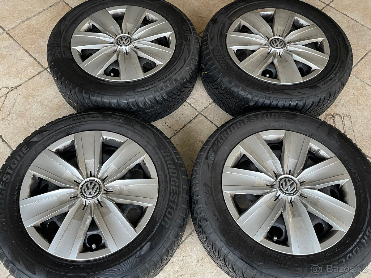 Zimní sada 5x112 Volkswagen Touran/Caddy 205/60 R16