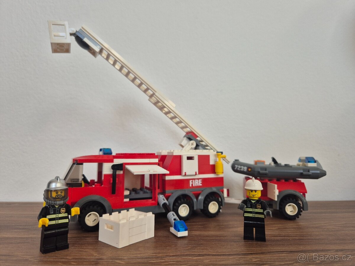 LEGO City 7239 Hasičské nákladní auto