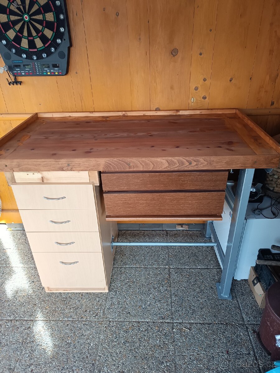 PONK pracovní stůl