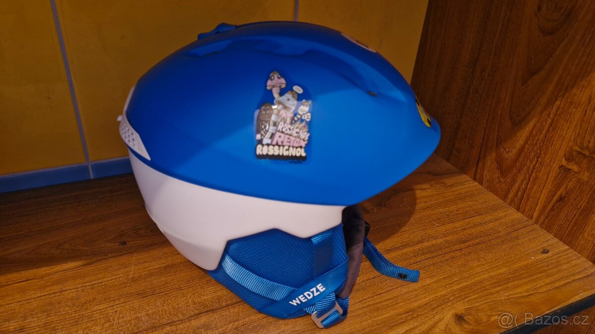 Lyžařská helma PST 580