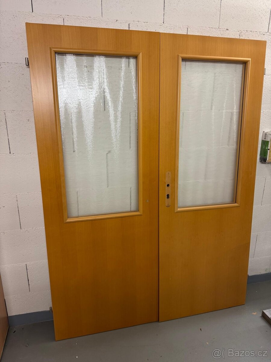 Interiérové dvoukřídlé dveře