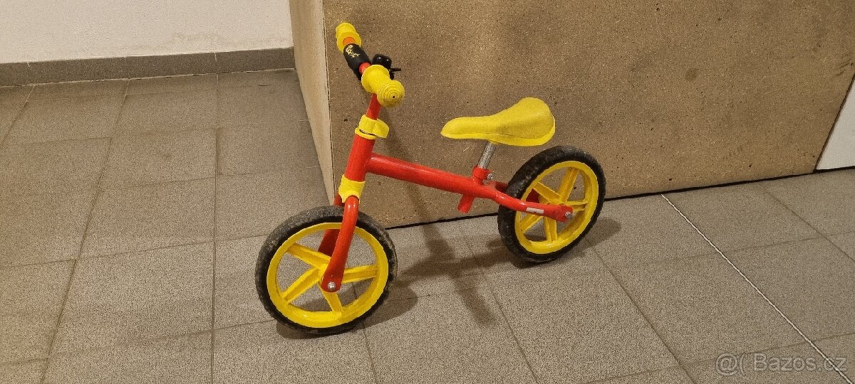 Dětské odrážedlo