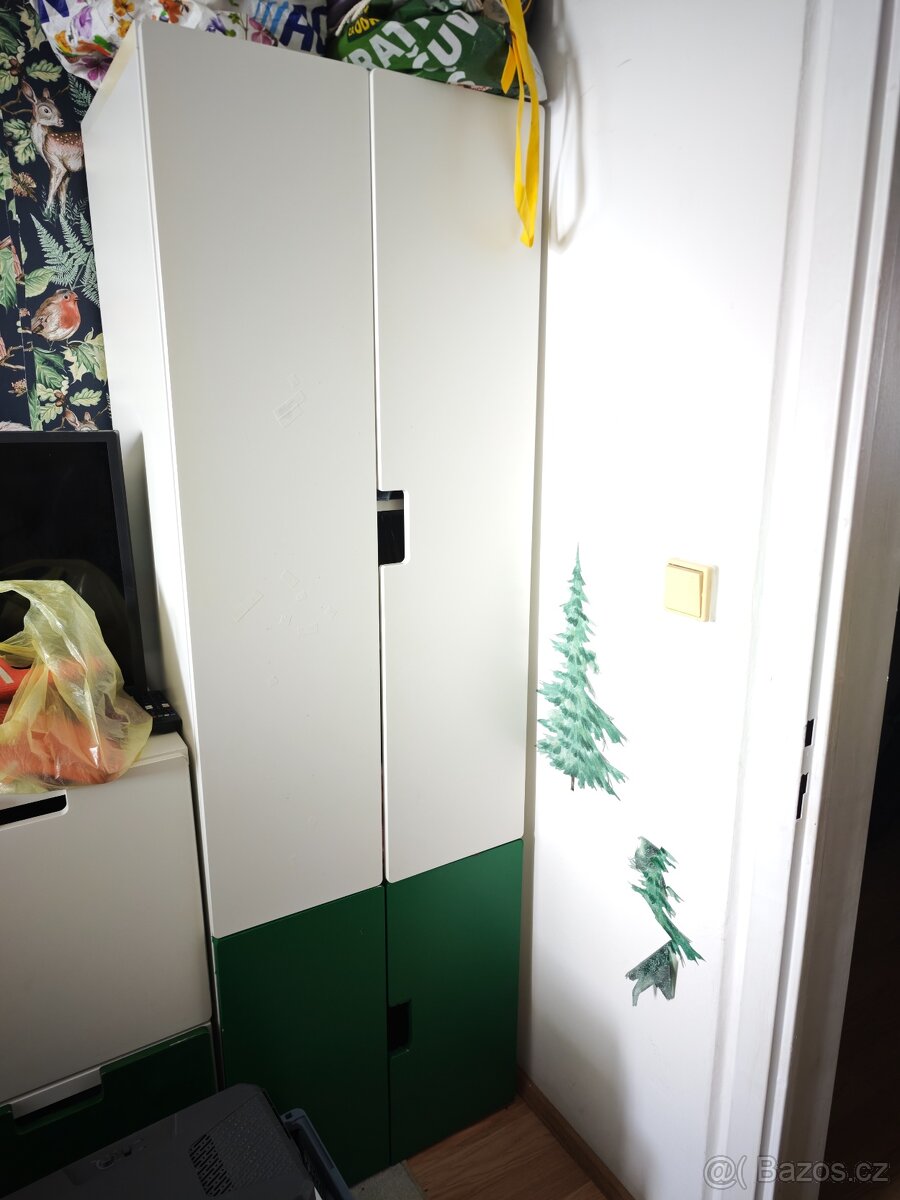 Skříň ikea