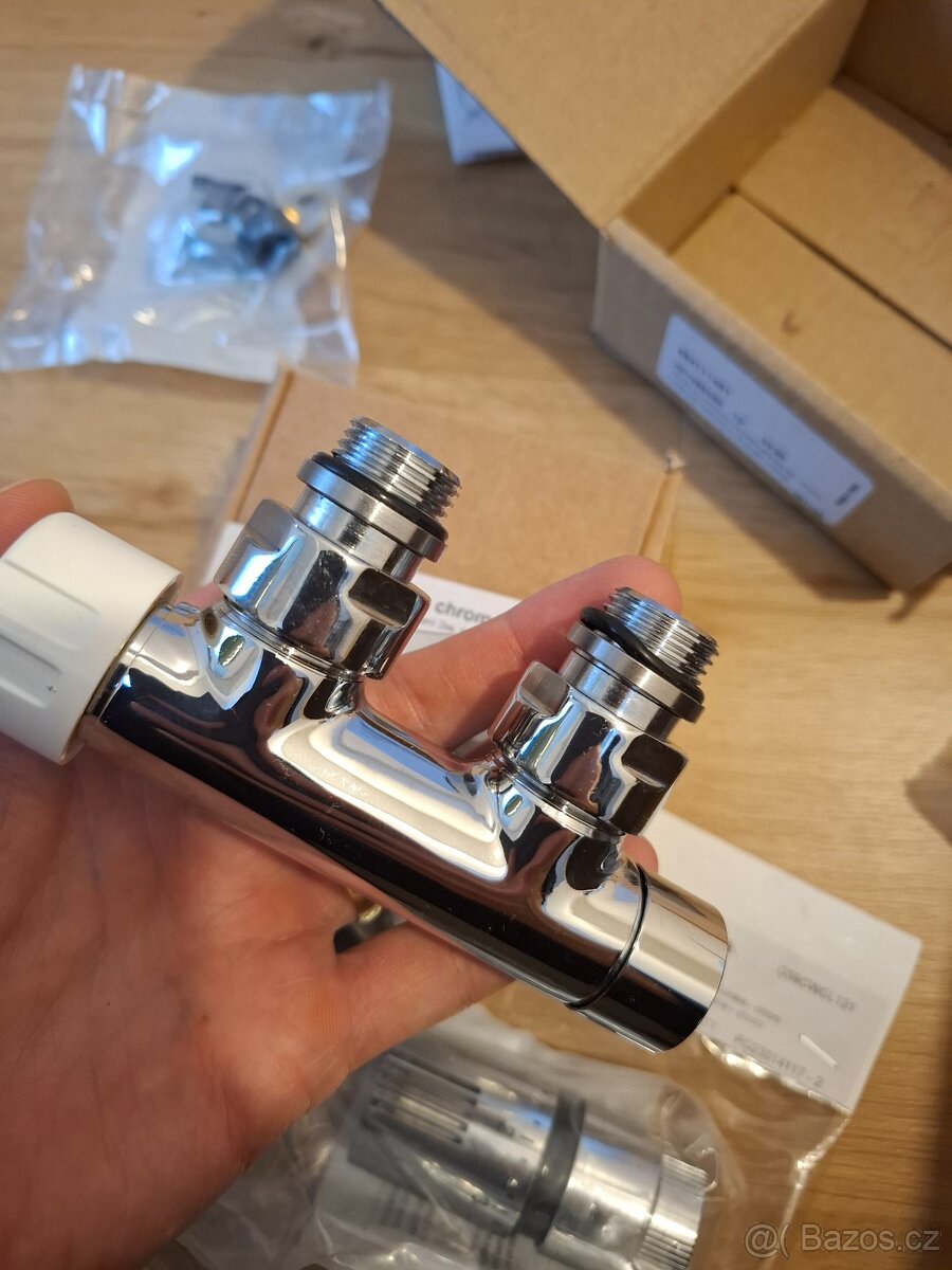 Sroubeni na topny zebrik ISAN stredove