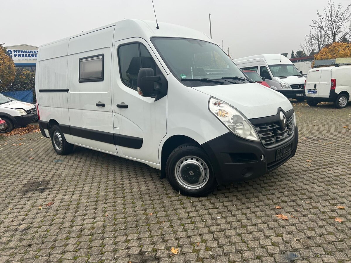 Renault Master 2,3 DCI rok 2017- klima, OBYTNÝ