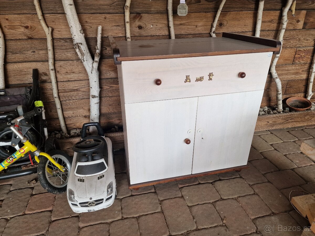 Přebalovací pult za odvoz