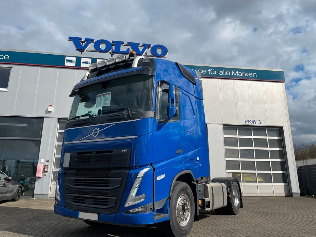 Volvo FH 500 - 4x2 – Globetrotter – Tahač + Sklápěcí hydraul