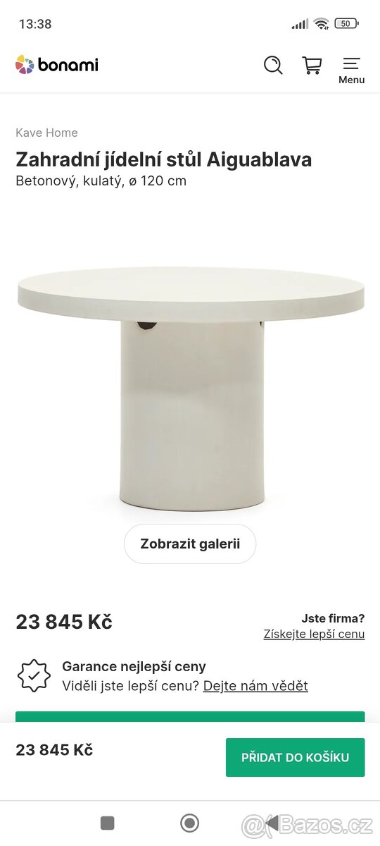 Zahradní stůl z bílého cementu