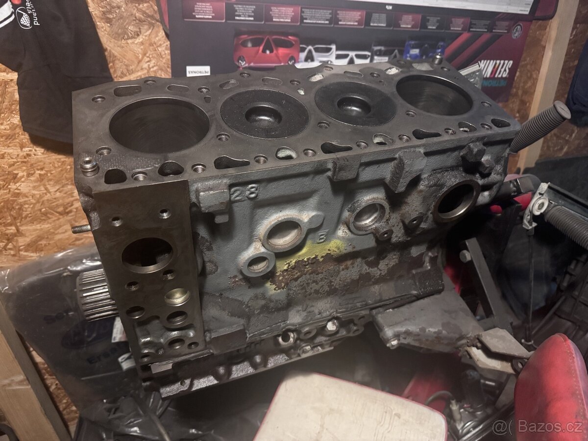 Iveco Daily TurboDaily motor 2.8 Tdi