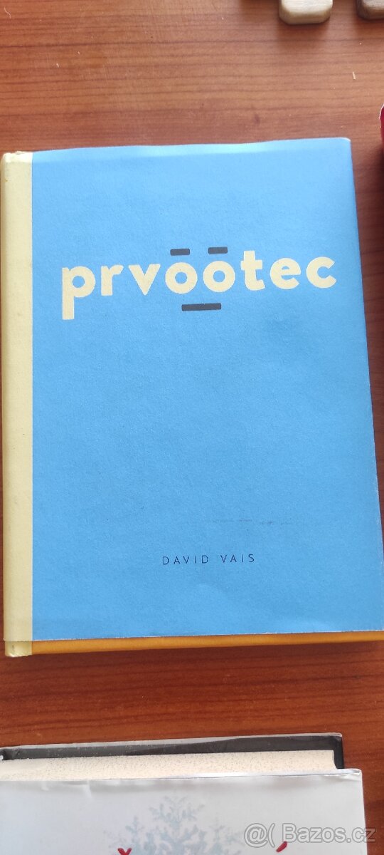Prvootec kniha