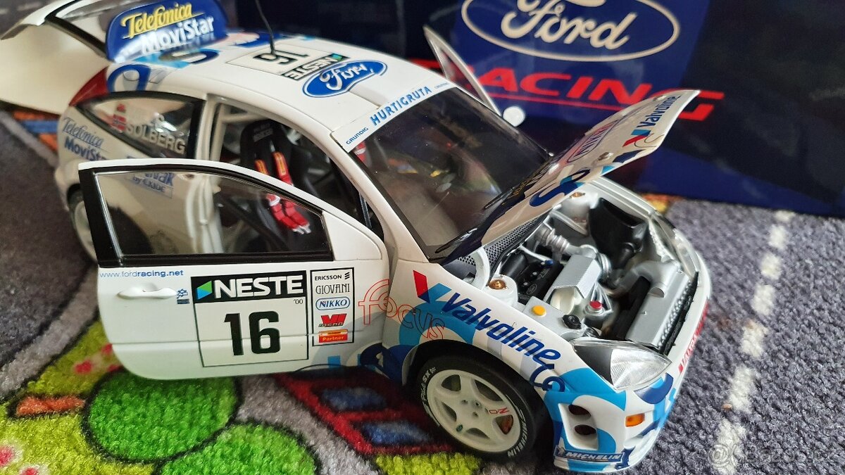 Ford Focus wrc 1:18 rally rarita Petter Solberg, Action