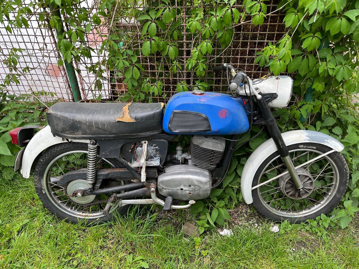 Čz 175/477