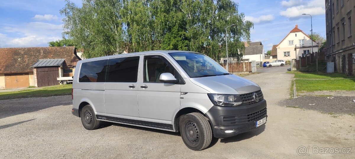 T6 Transporter Combi obytný 140 PS 2015