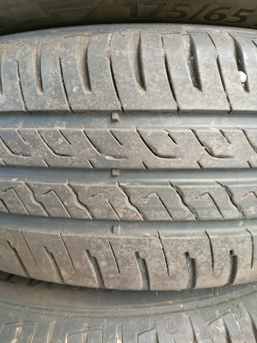 BARUM Bravuris 175/65 R14 - letní
