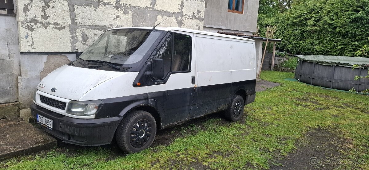 Ford tranzit 260s