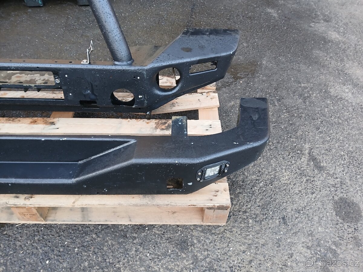 Pevnostni narazniky jeep jk