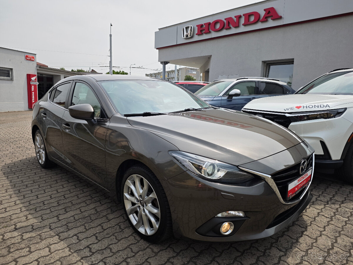 Mazda 3 2.0 Skyactiv Revolution TOP