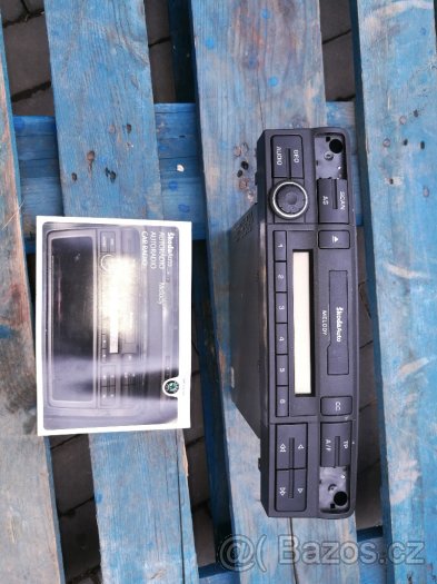 Radio org. ŠKODA Octavia II